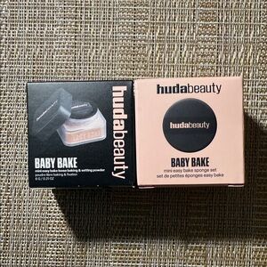 HUDA BEAUTY Baby Bake Powder and Sponge Set